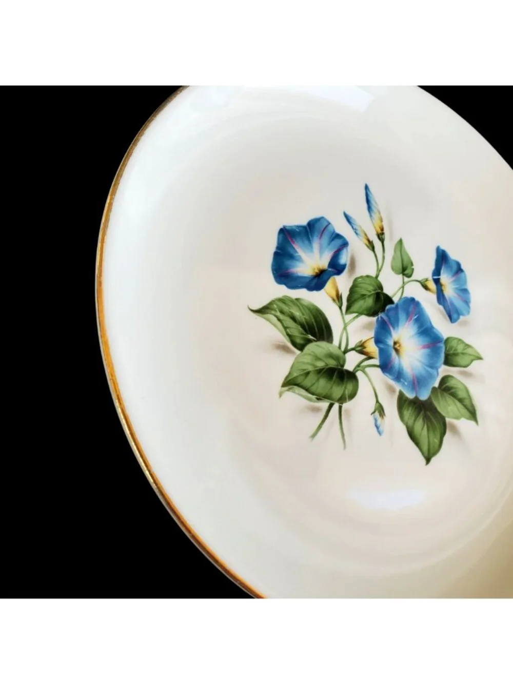 Vintage Ceramic Plate Blue Morning Glory Floral Gold Trim 8 Inch
